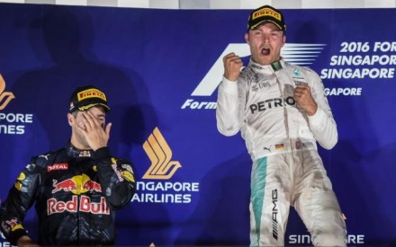 F1: Rosberg in testa al Mondiale